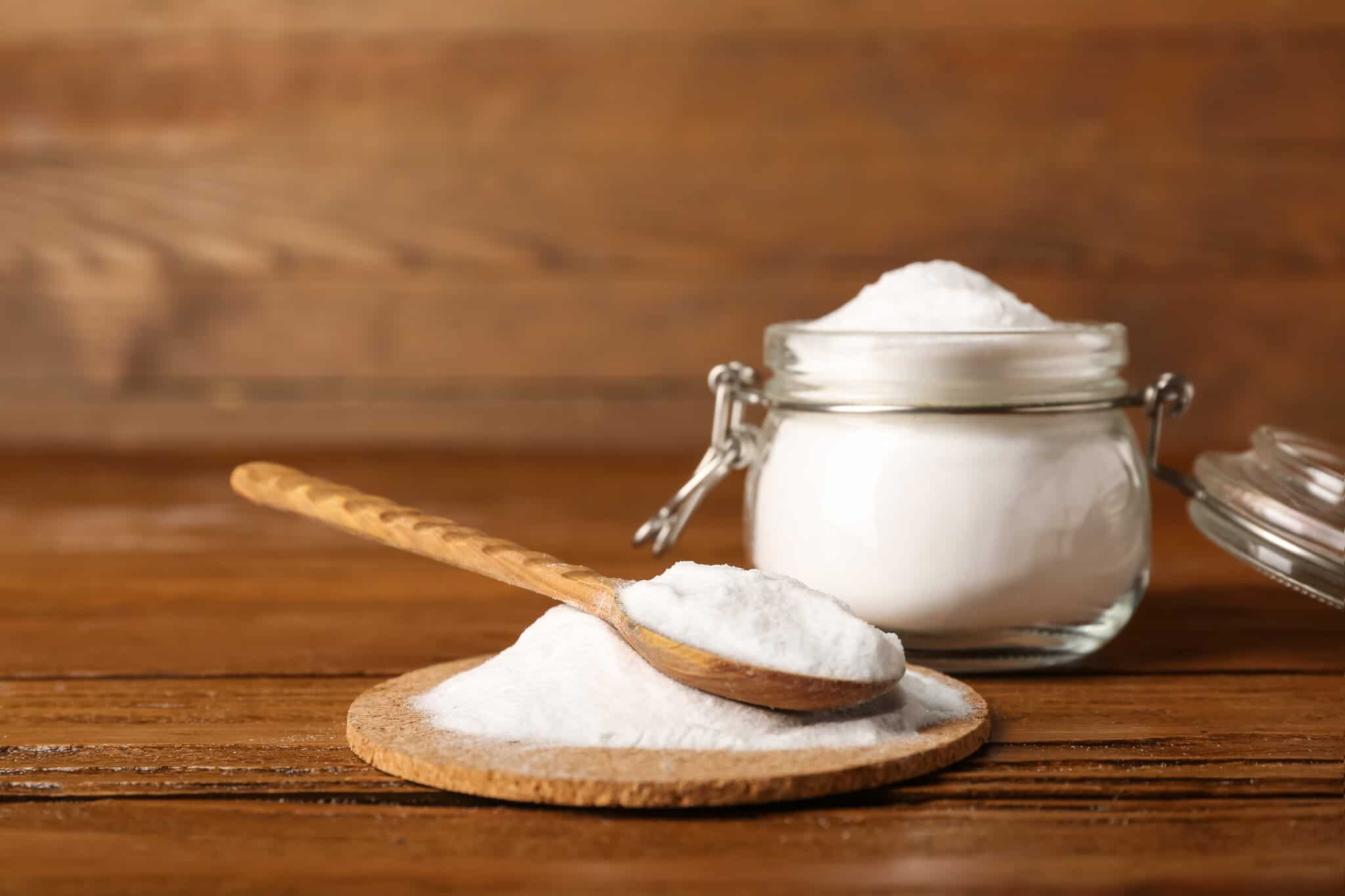 Bicarbonate alimentaire, bicarbonate ménager et cristaux de soude