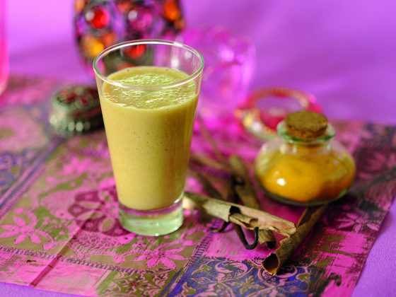 Lassi à l’indienne au curcuma