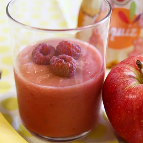 Smoothie fraicheur pomme banane framboise