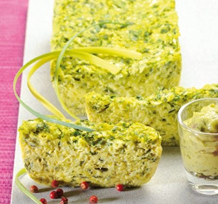 Terrine de poireaux pour une entrée vert tendre