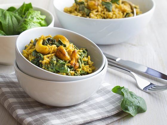Salade de riz aux épinards sautés