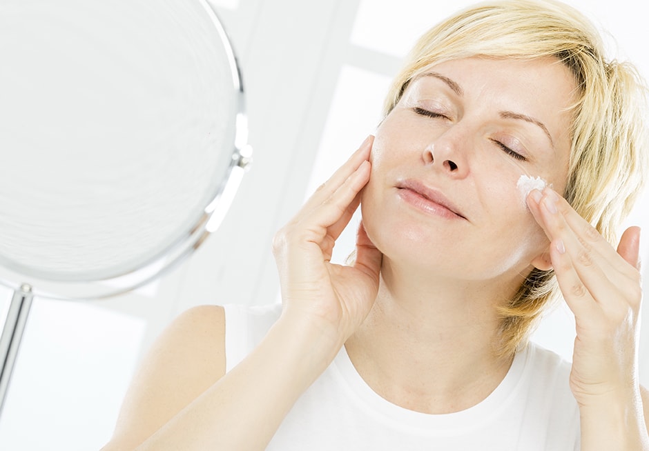 femme cosmétique