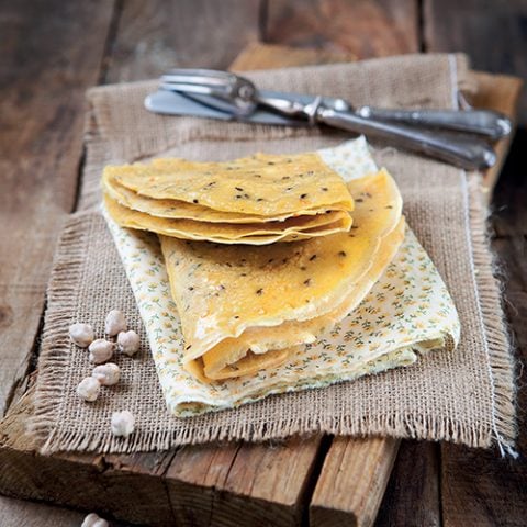 Crêpes de pois chiche, anis vert et zeste d’orange
