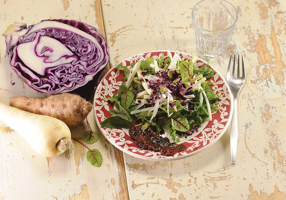 Salade de légumes oubliés et crème de pruneaux