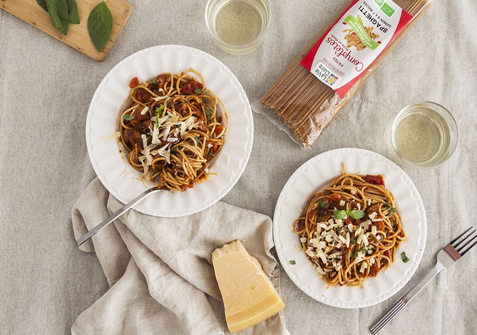 Spaghettis sauce tomate, champignons Portobello et pruneaux d’Agen
