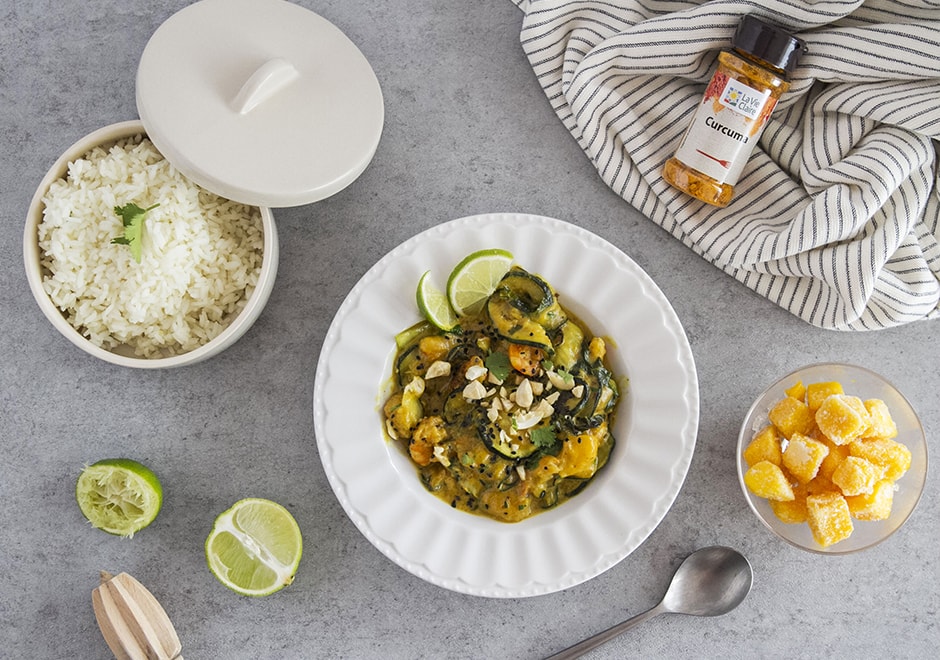 Curry de crevettes à la mangue et au lait de coco