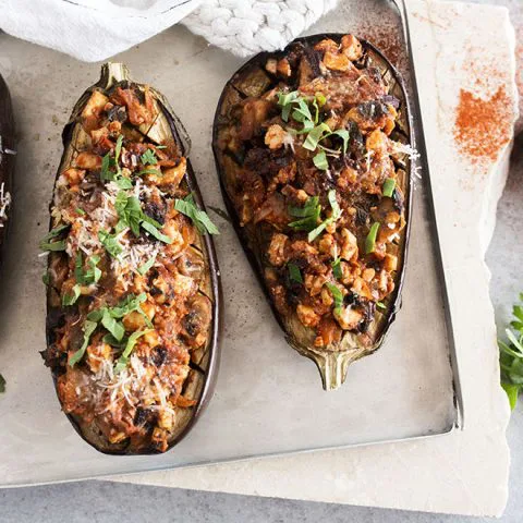 Aubergines farcies à la grecque