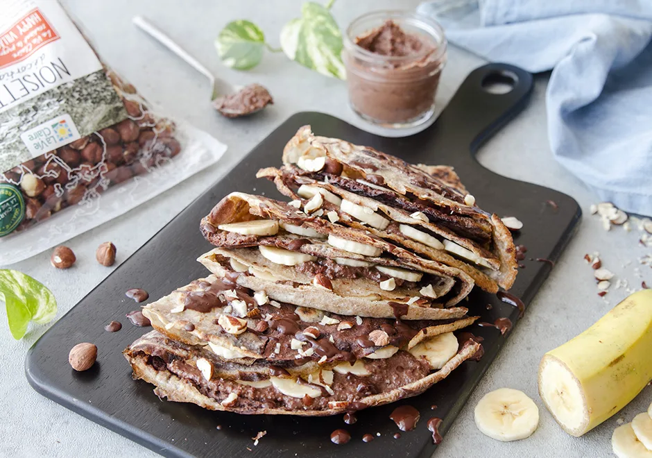 Crêpes au chocolat, banane et noisettes