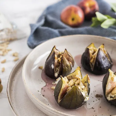 Figues farcies à la burrata