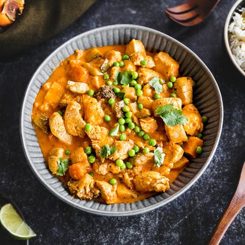 Poulet tikka massala aux petits pois