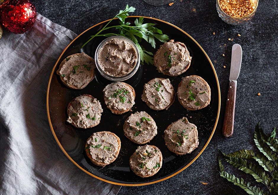 Tartinade de pleurotes et blinis à la châtaigne