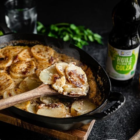 Pommes de terre aux lardons et au Cantal