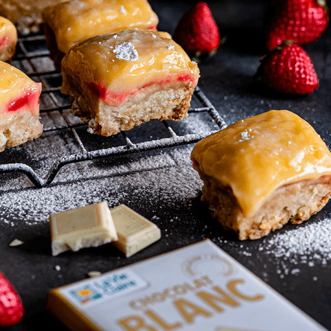 Barres au citron, chocolat blanc et fraises