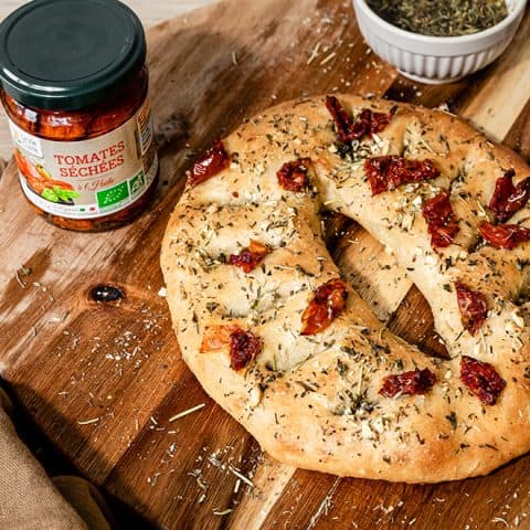 Focaccia aux tomates séchées