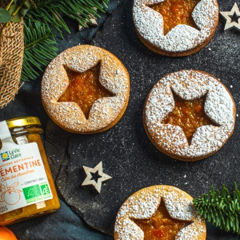 Biscuits de Noël à la confiture de clémentine