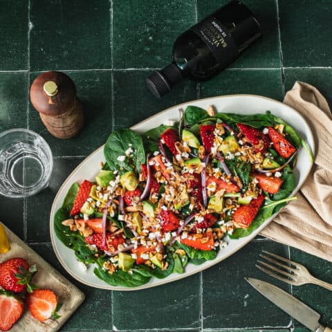 Salade de fraises feta et amandes