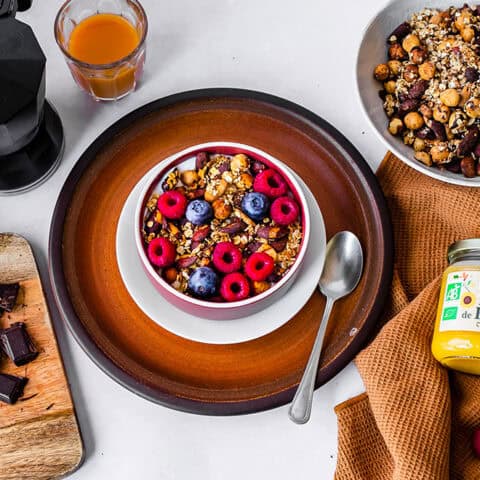 Granola anti-gaspi aux bananes trop mûres
