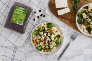 Salade détoxifiante toute en couleur