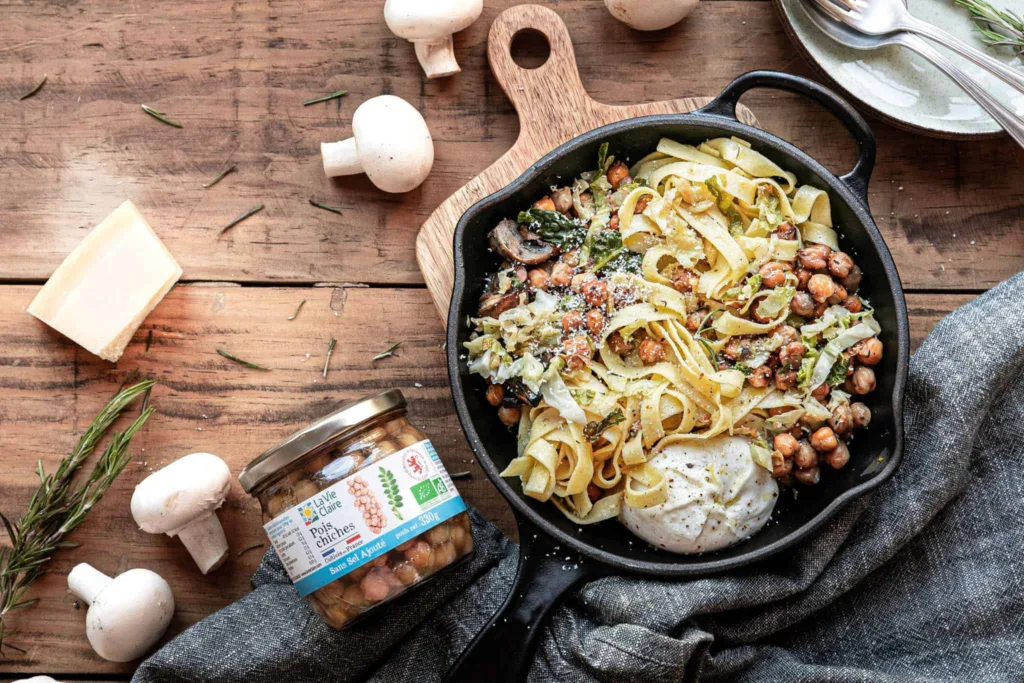 Tagliatelles de champignons et pois chiches