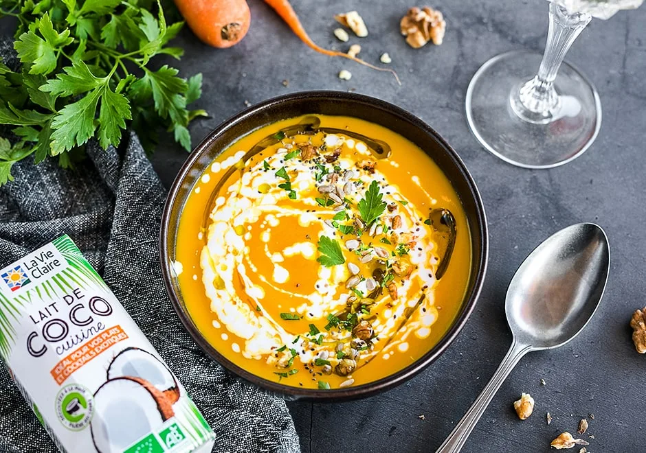 Soupe de carottes au lait de coco et curcuma