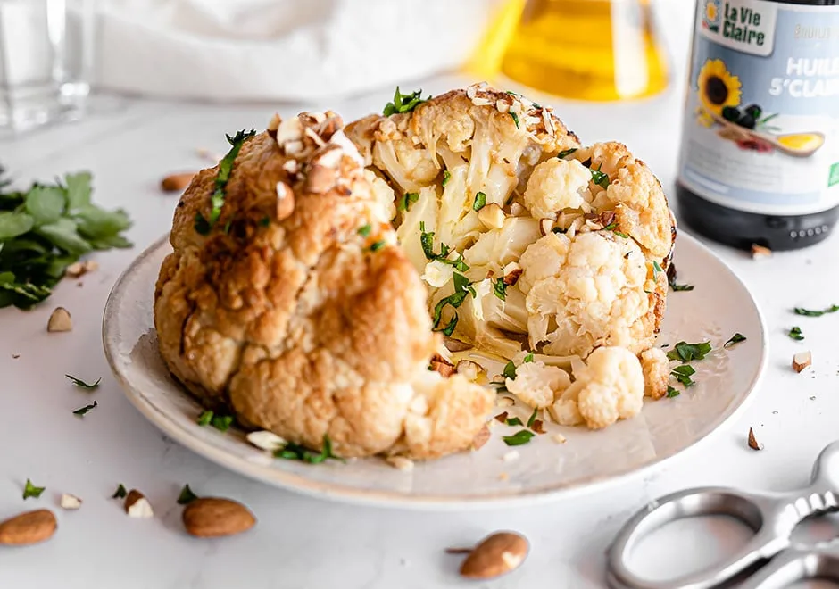 Chou-fleur rôti aux amandes et aux épices