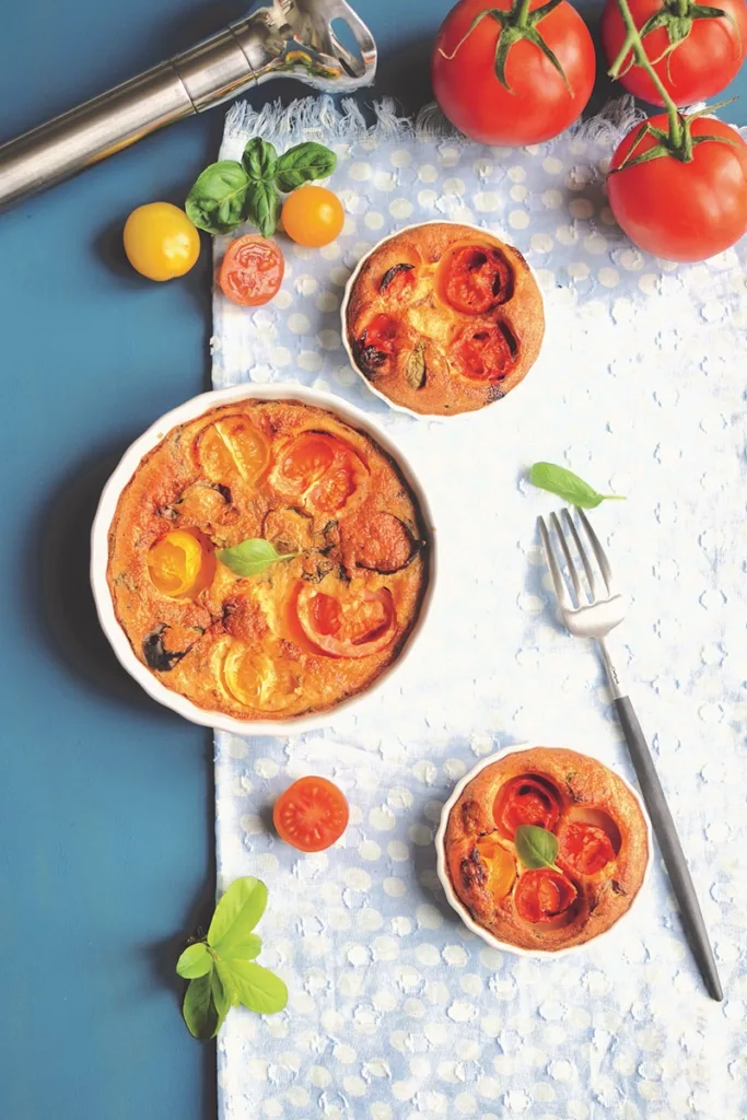Clafoutis salés tomate-basilic