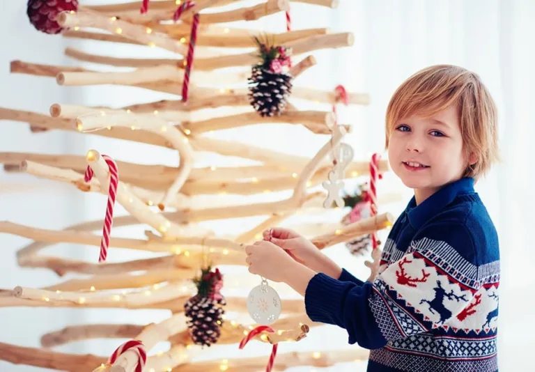 Comment fabriquer un sapin de Noël ? (DIY)