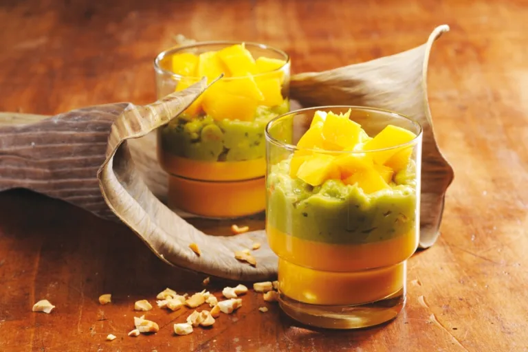 Intercalé de mangue et d&rsquo;avocat