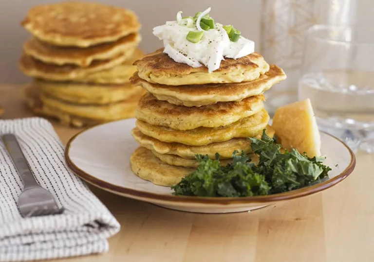 Pancakes salés au parmesan et aux deux farines
