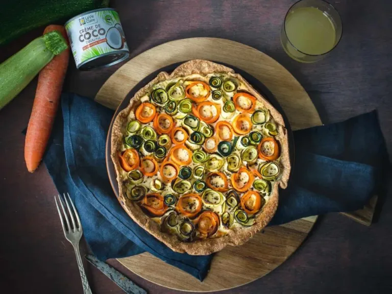 Tarte multicolore aux fleurs de légumes